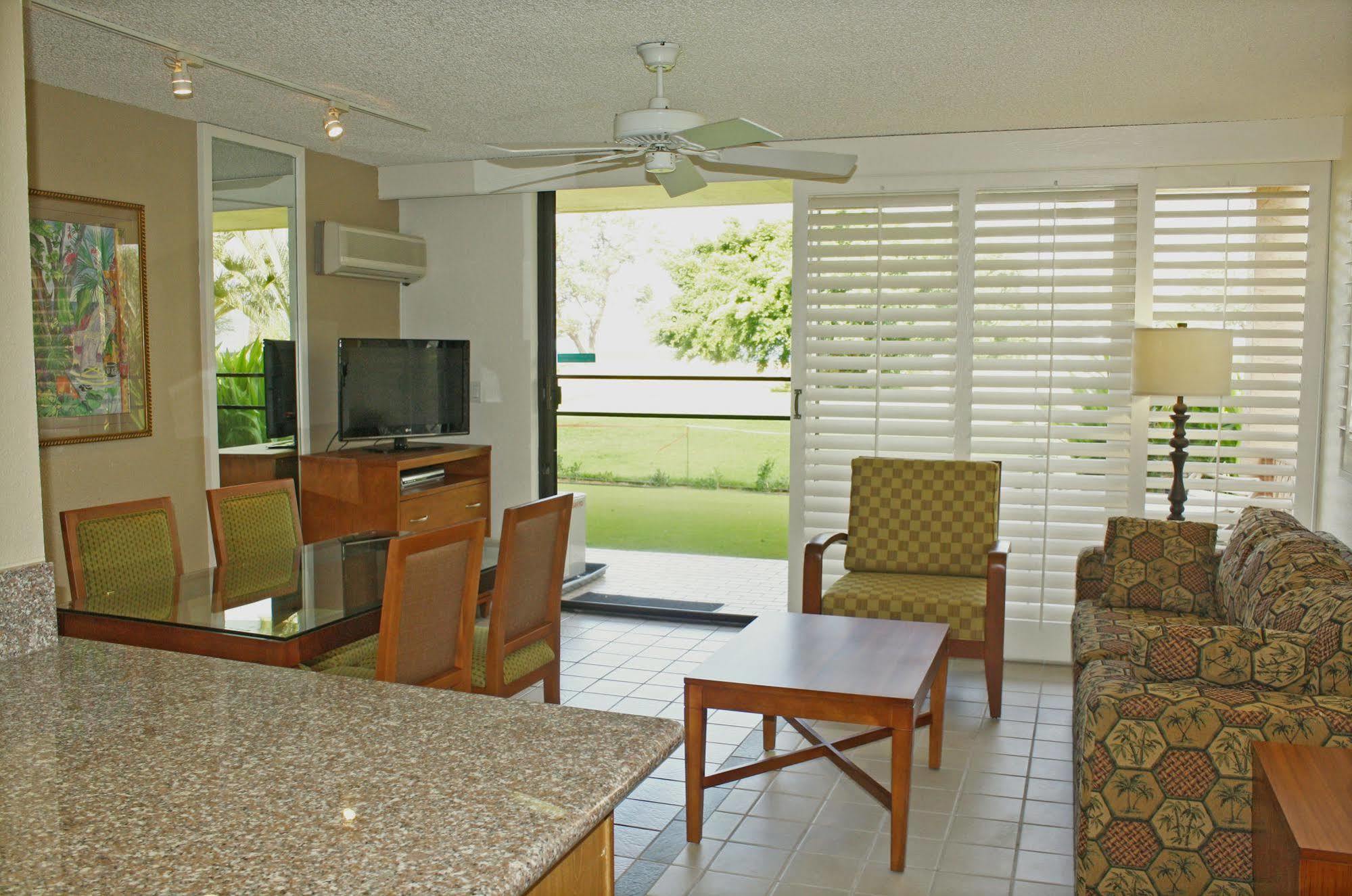 Maui Schooner Resort Kihei Exterior photo